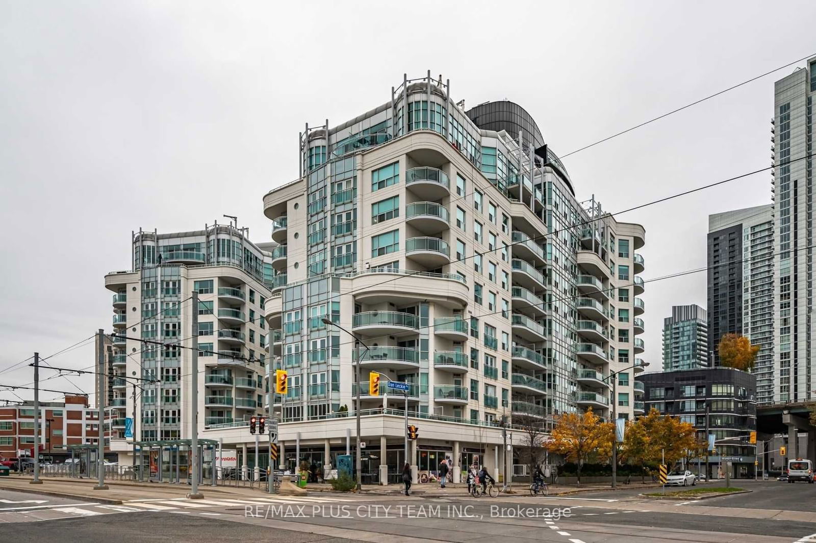 Queens Harbour, Downtown, Toronto