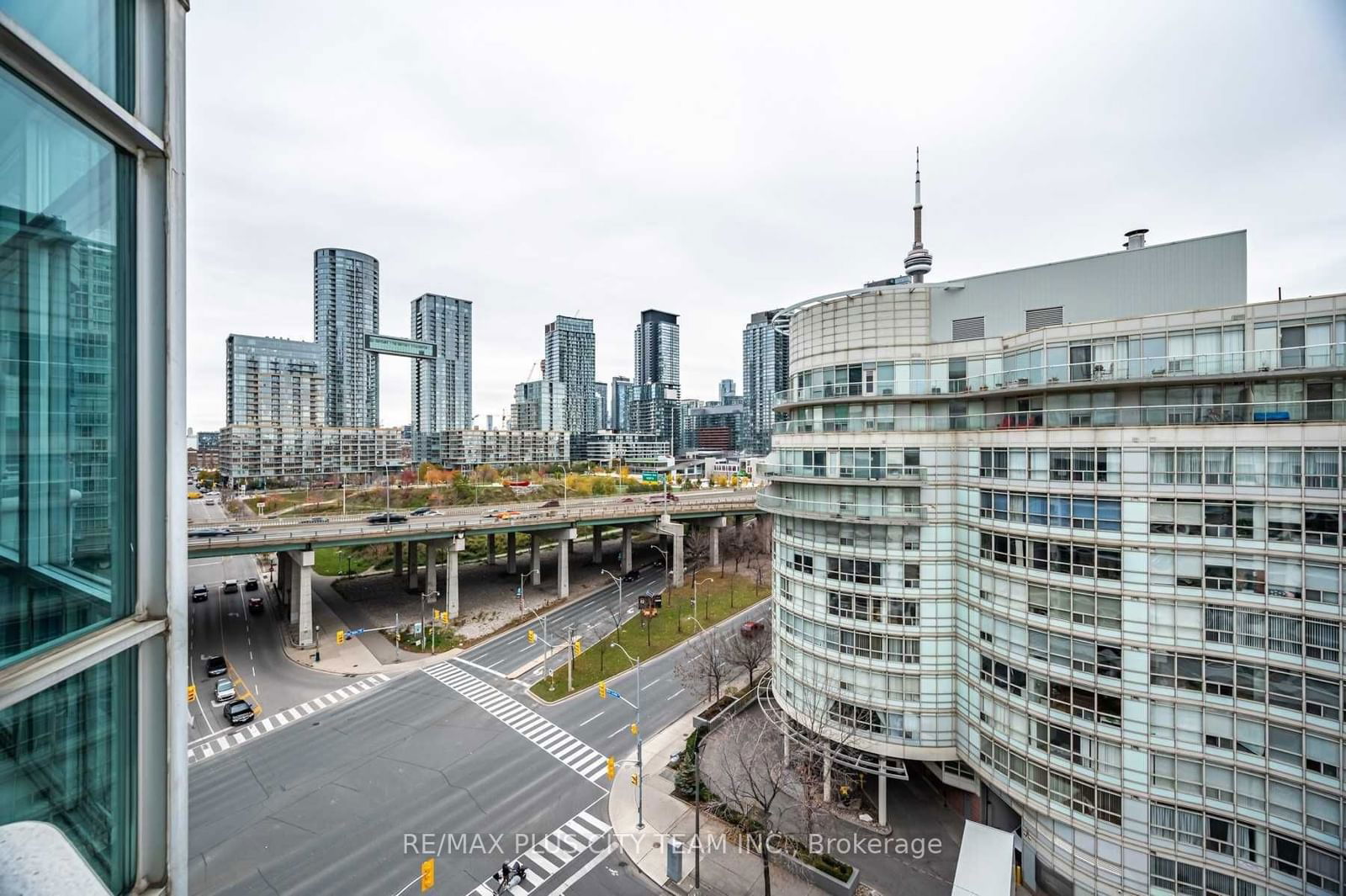 Queens Harbour, Downtown, Toronto