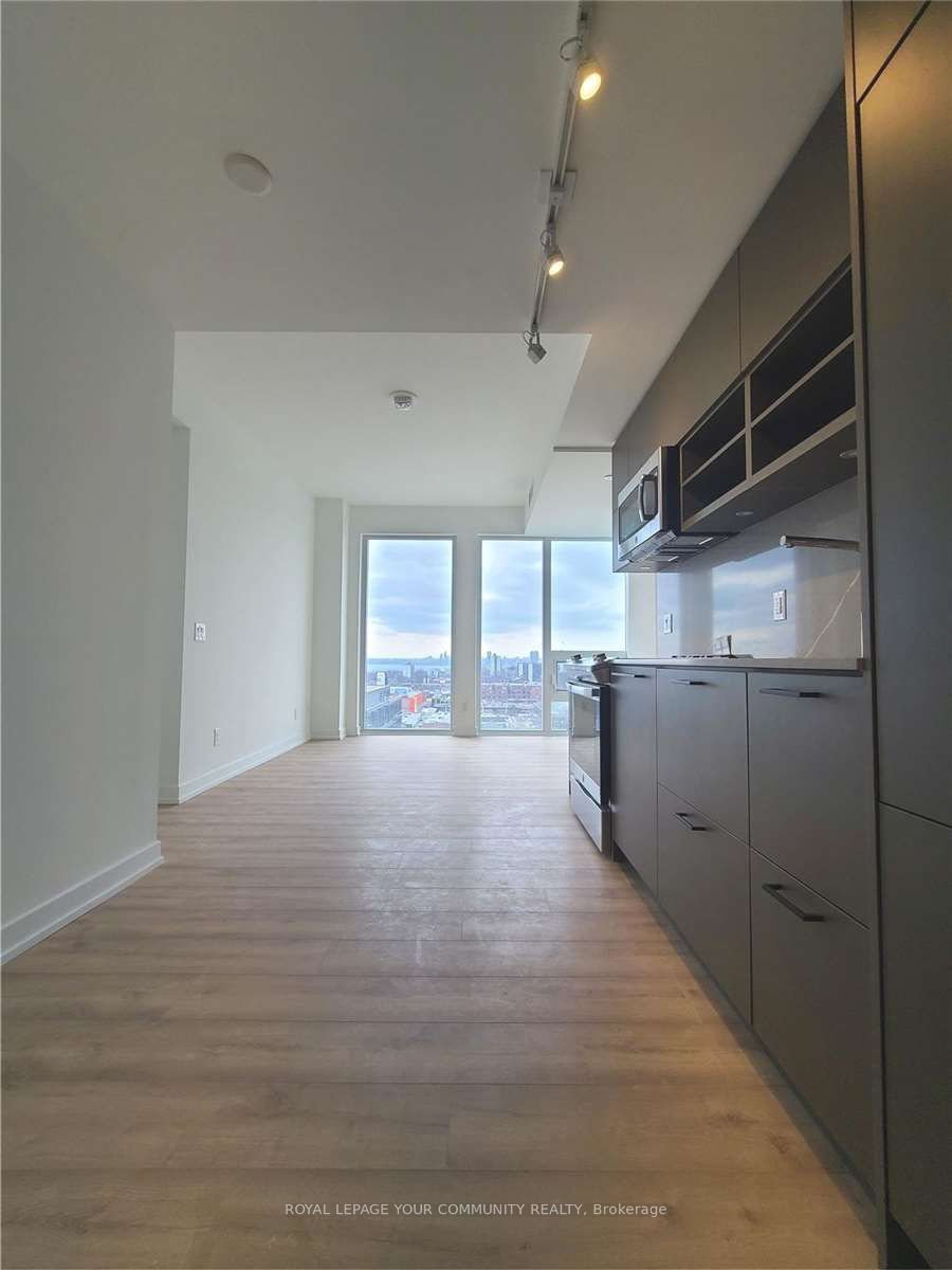 135 East Liberty St, unit 1503 for sale