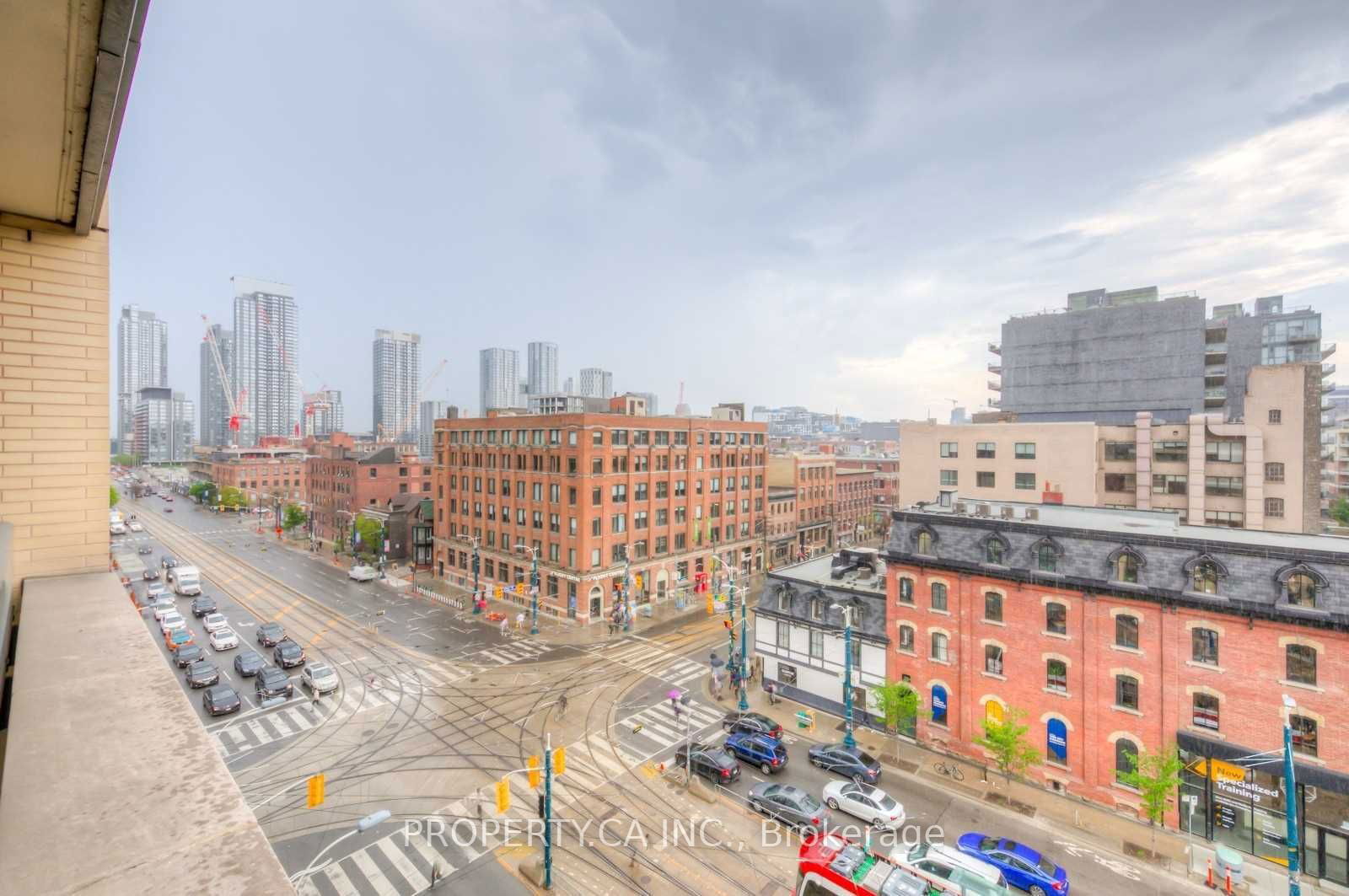 438 King St W, unit 707 for rent