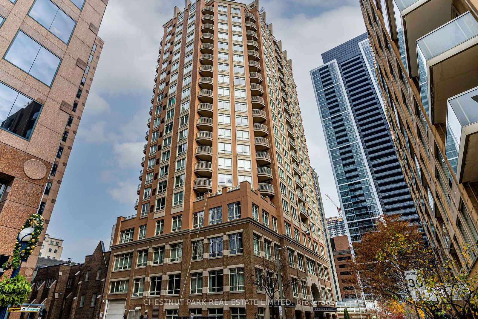 100 Hayden St, unit 507 for sale