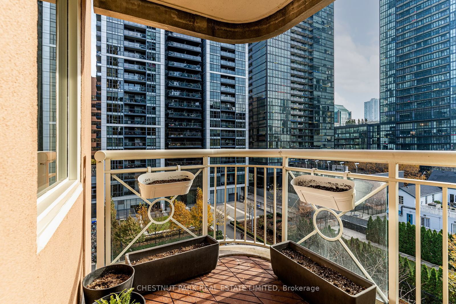 100 Hayden St, unit 507 for sale