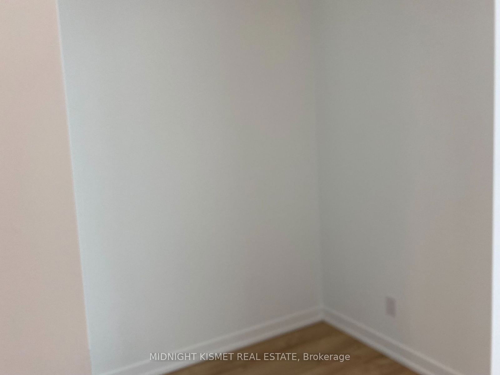 135 East Liberty St, unit 2006 for rent