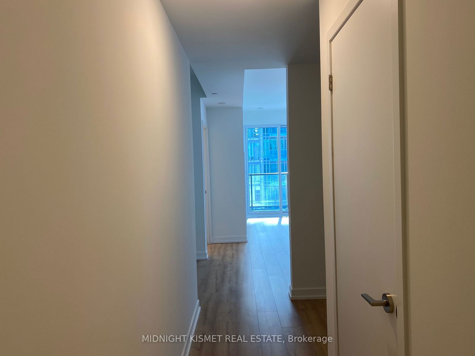 135 East Liberty St, unit 2006 for rent