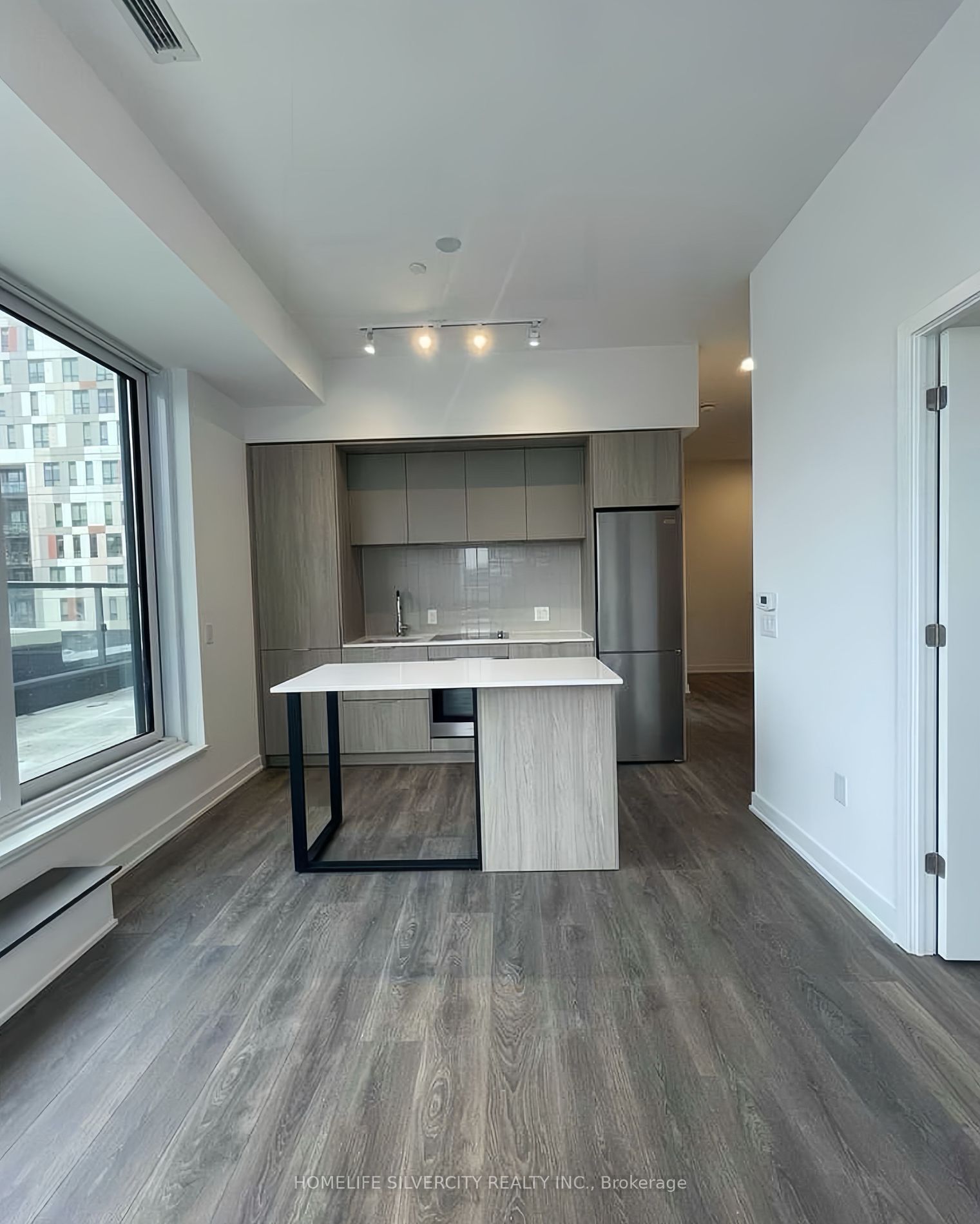 35 Tubman Ave, unit 416 for rent