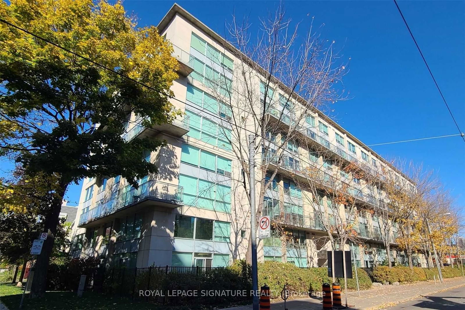 954 King St W, unit 525 for rent