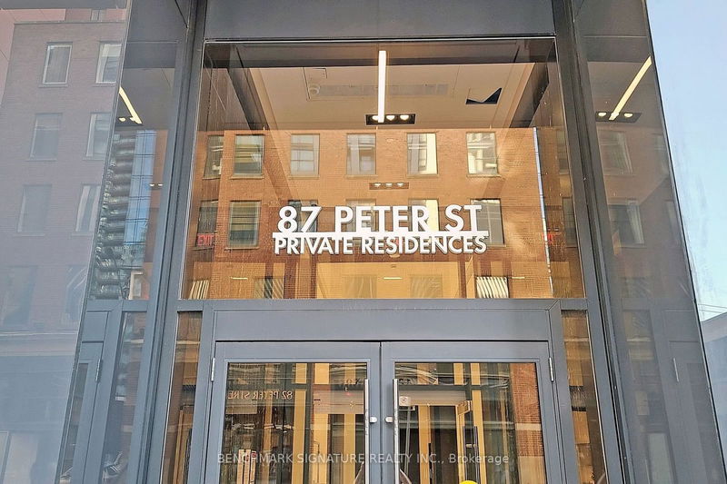 87 Peter St, unit 3701 for sale