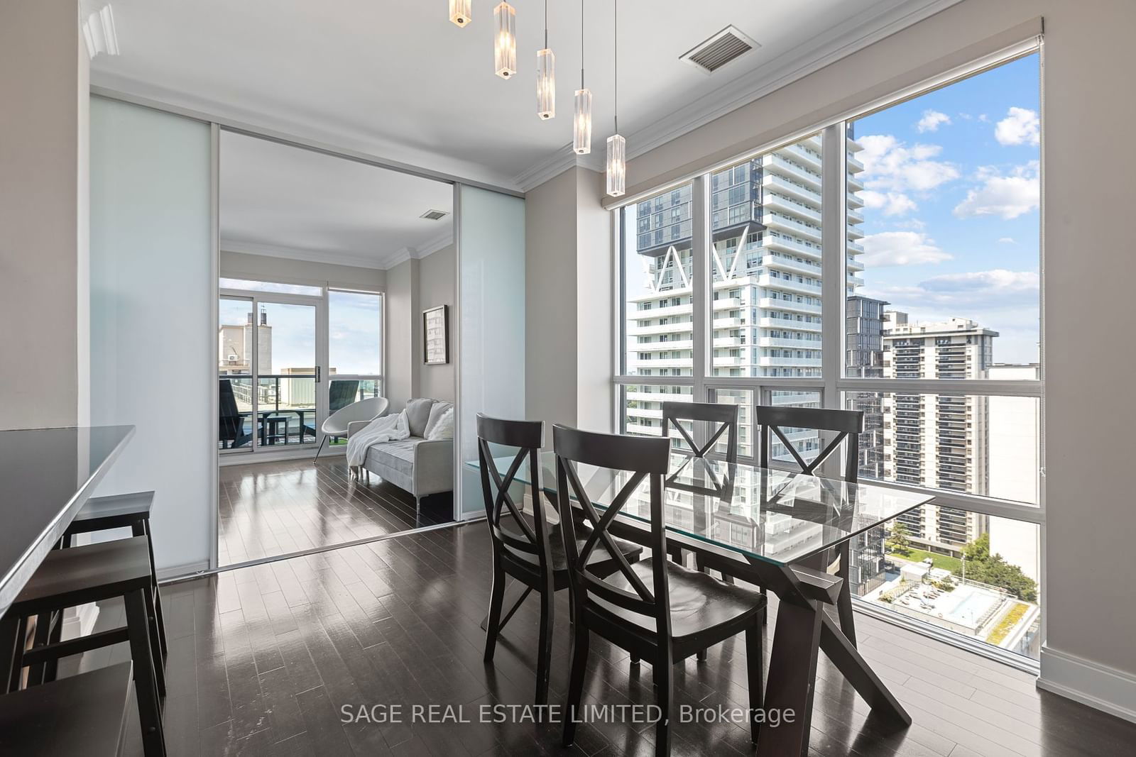 88 Broadway Ave, unit PH5 for sale