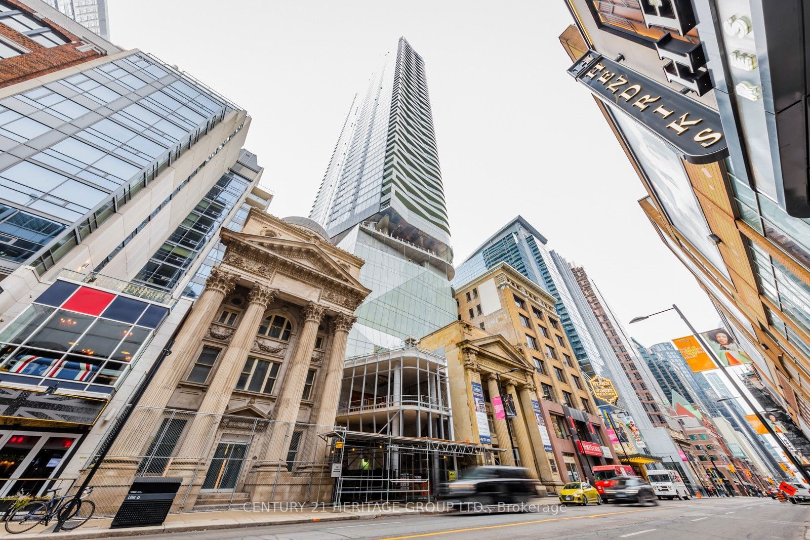 197 Yonge St, unit 5012 for rent