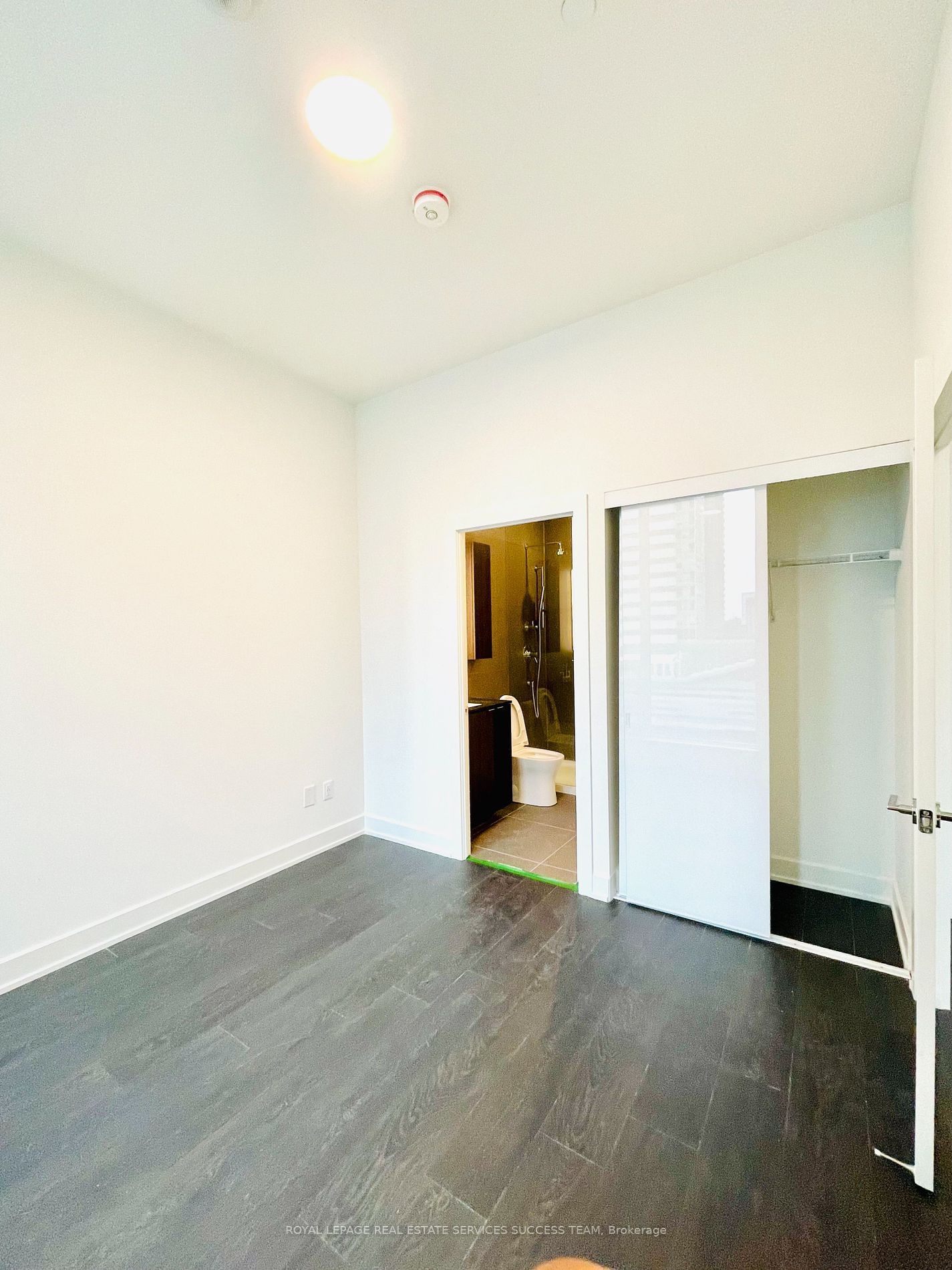 15 Mercer St, unit 902 for rent