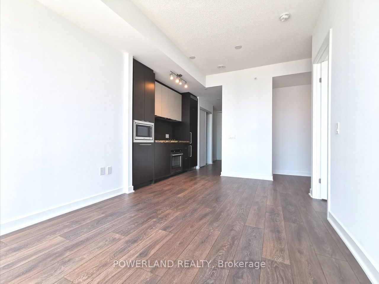 125 Blue Jays Way, unit 3001 for rent