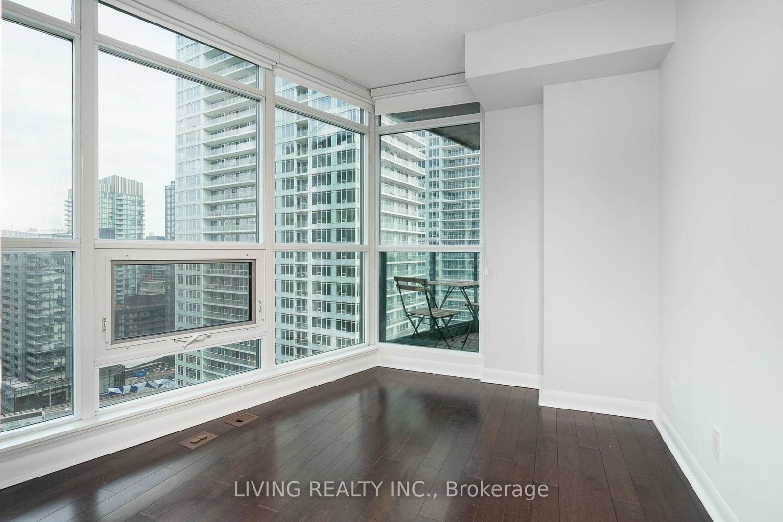 600 Fleet St, unit 2202 for sale