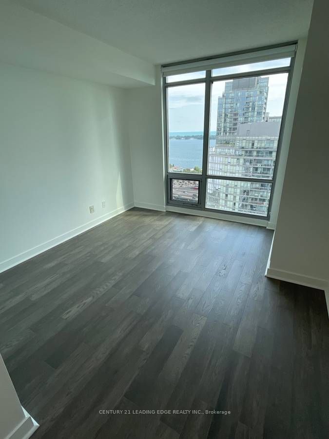 81 Navy Wharf Crt, unit 3305 for rent