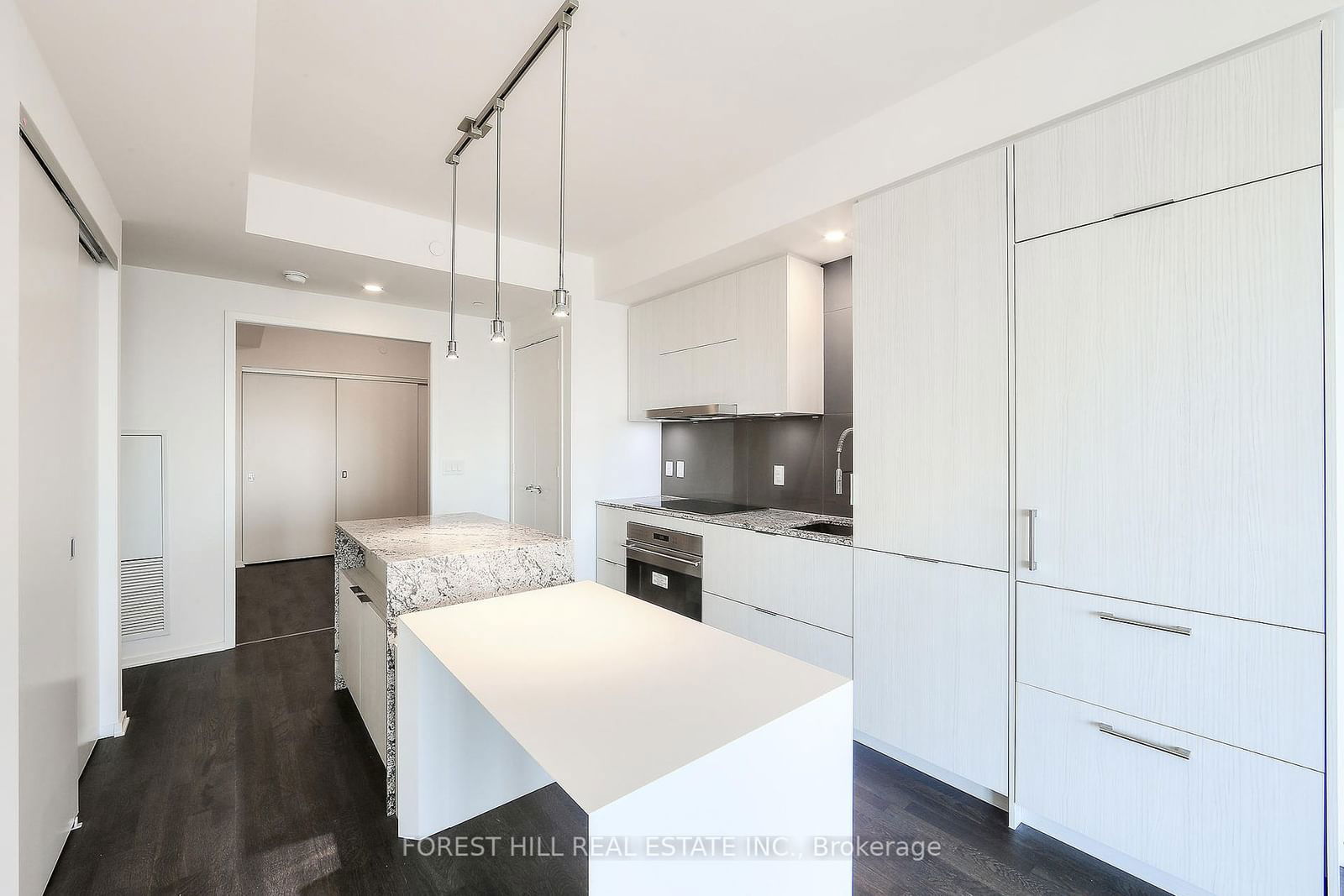 1 Bloor St E, unit 6508 for sale