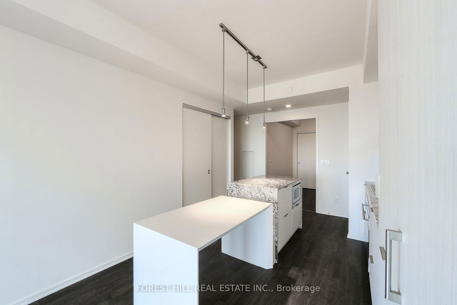 1 Bloor St E, unit 6508 for sale