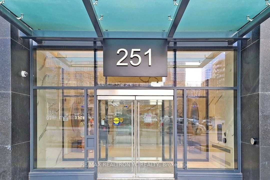 251 Jarvis St, unit 3207 for rent