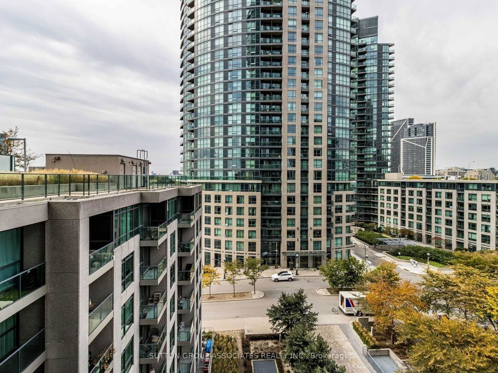 215 Fort York Blvd, unit 809 for rent