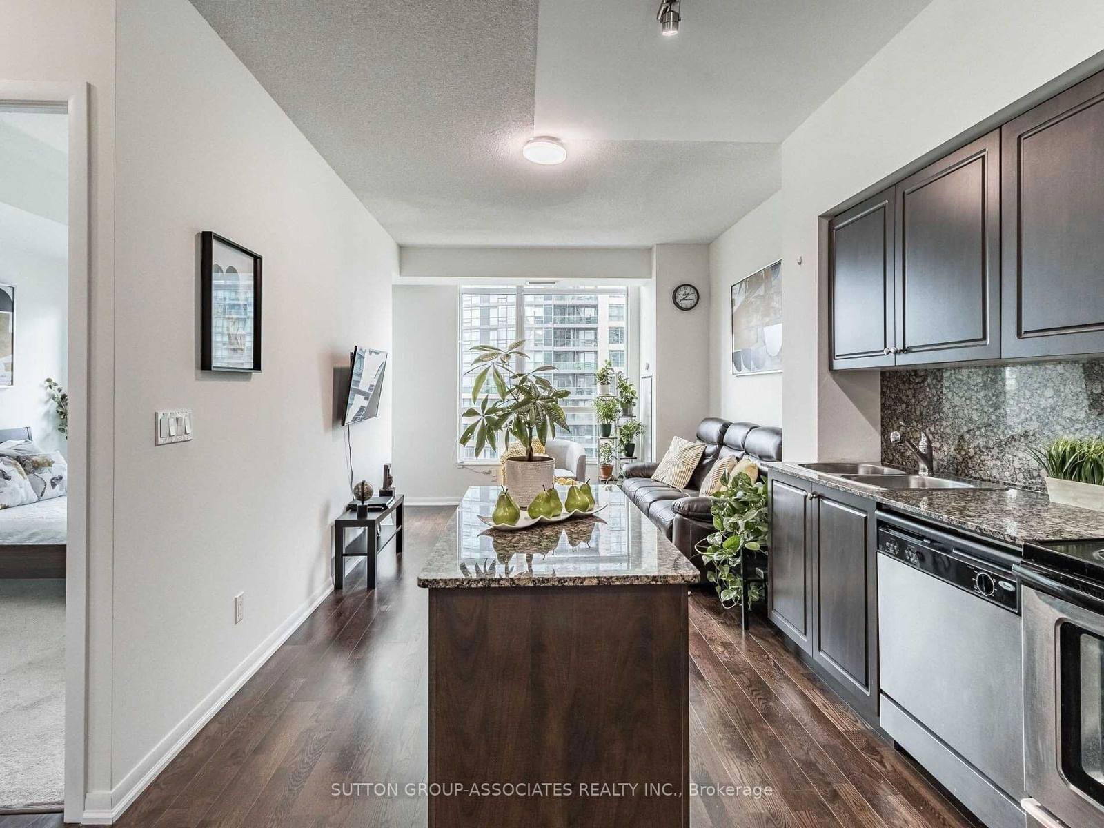 215 Fort York Blvd, unit 809 for rent