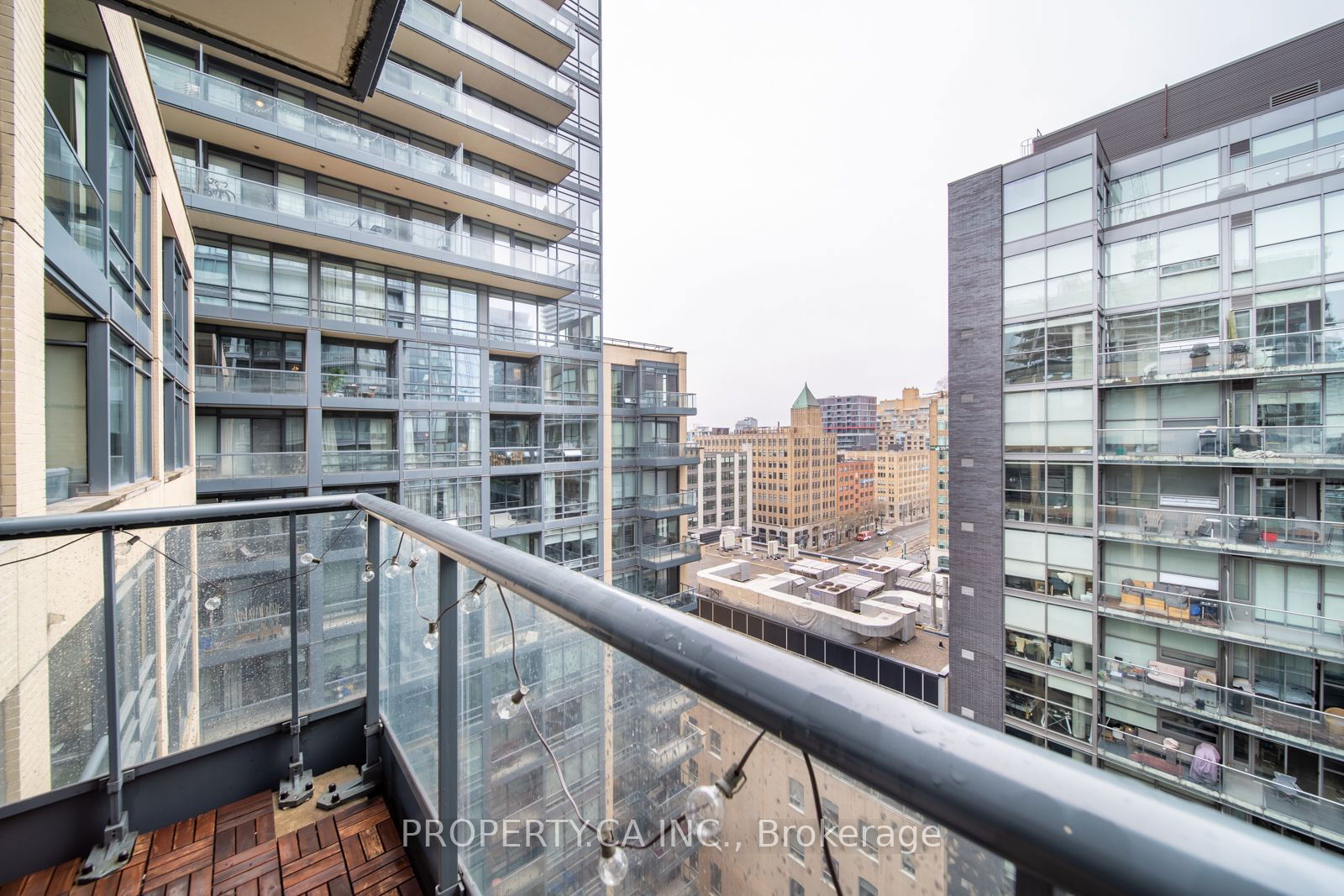 438 King St W, unit 1314 for sale