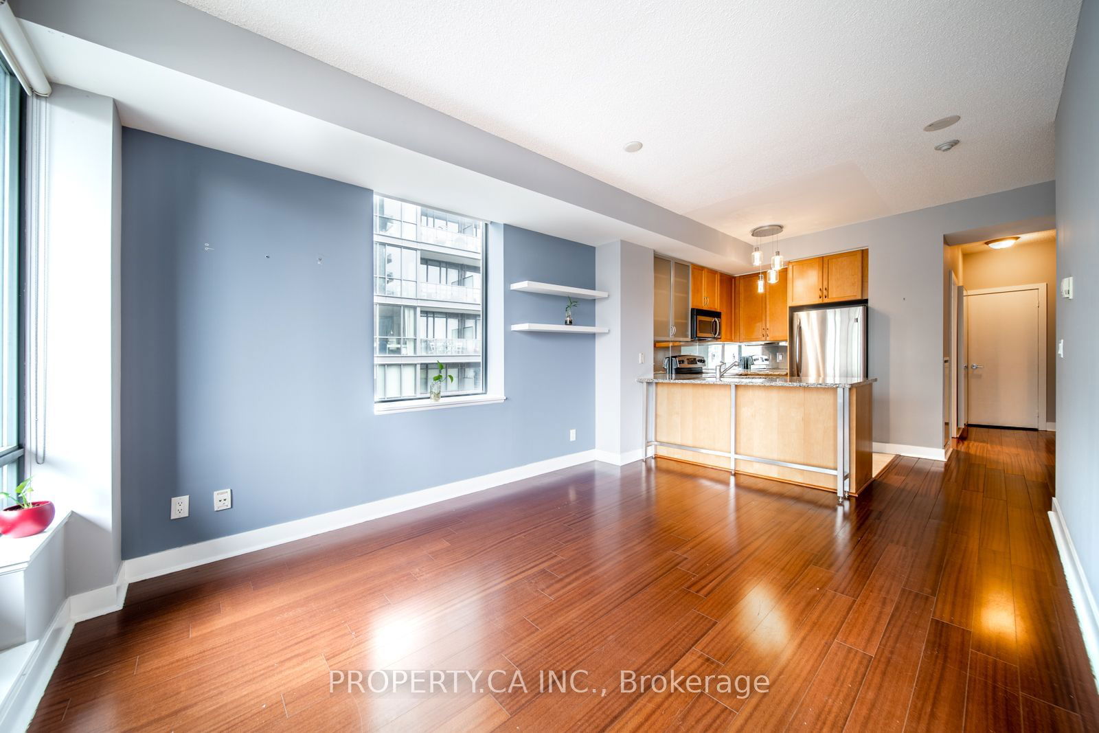 438 King St W, unit 1314 for sale