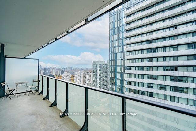 185 Roehampton Ave, unit 3201 for sale