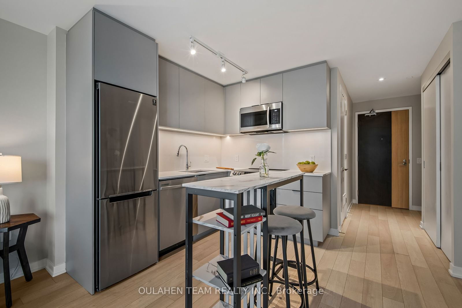 50 Power St, unit 1904 for sale