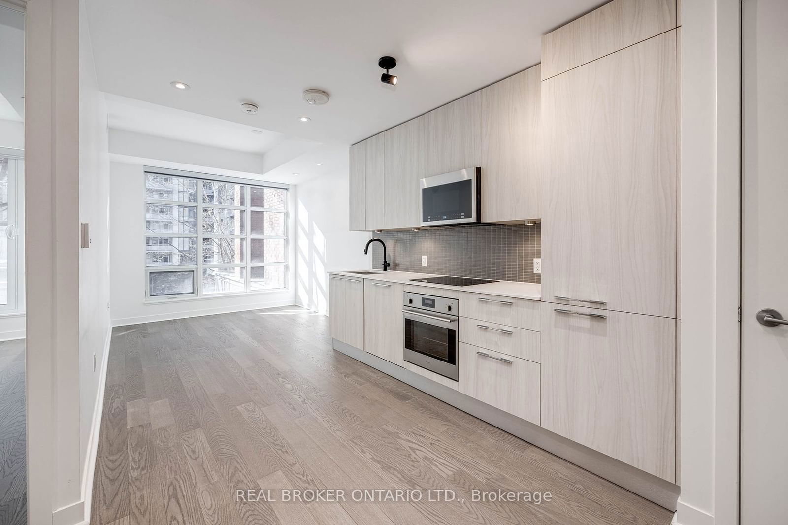 501 Adelaide St W, unit 307 for rent