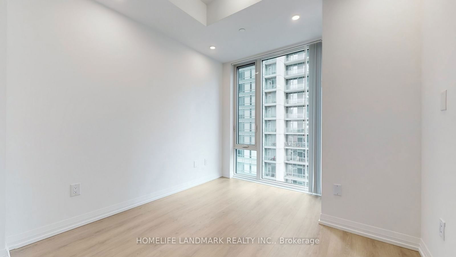 8 Widmer St, unit 2207 for rent