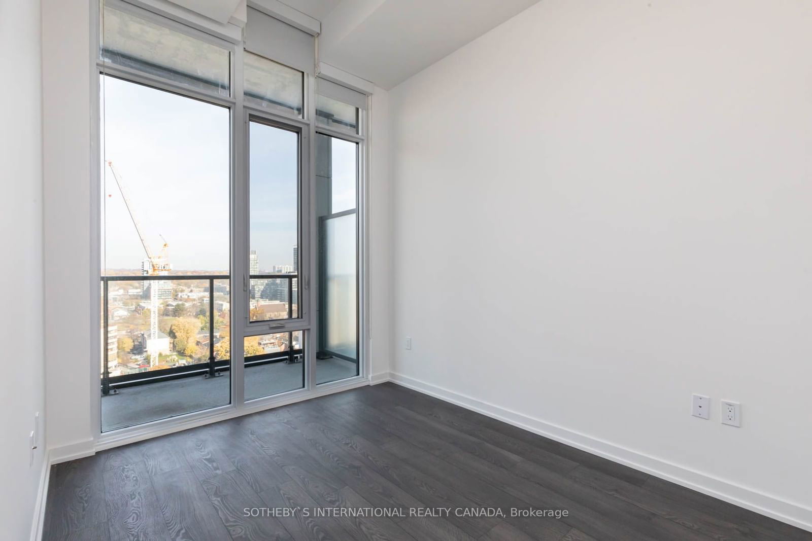 50 Power St, unit 1525 for rent