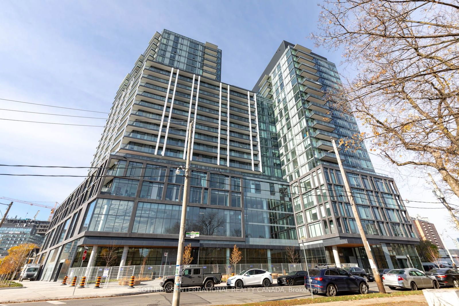 50 Power St, unit 1525 for rent