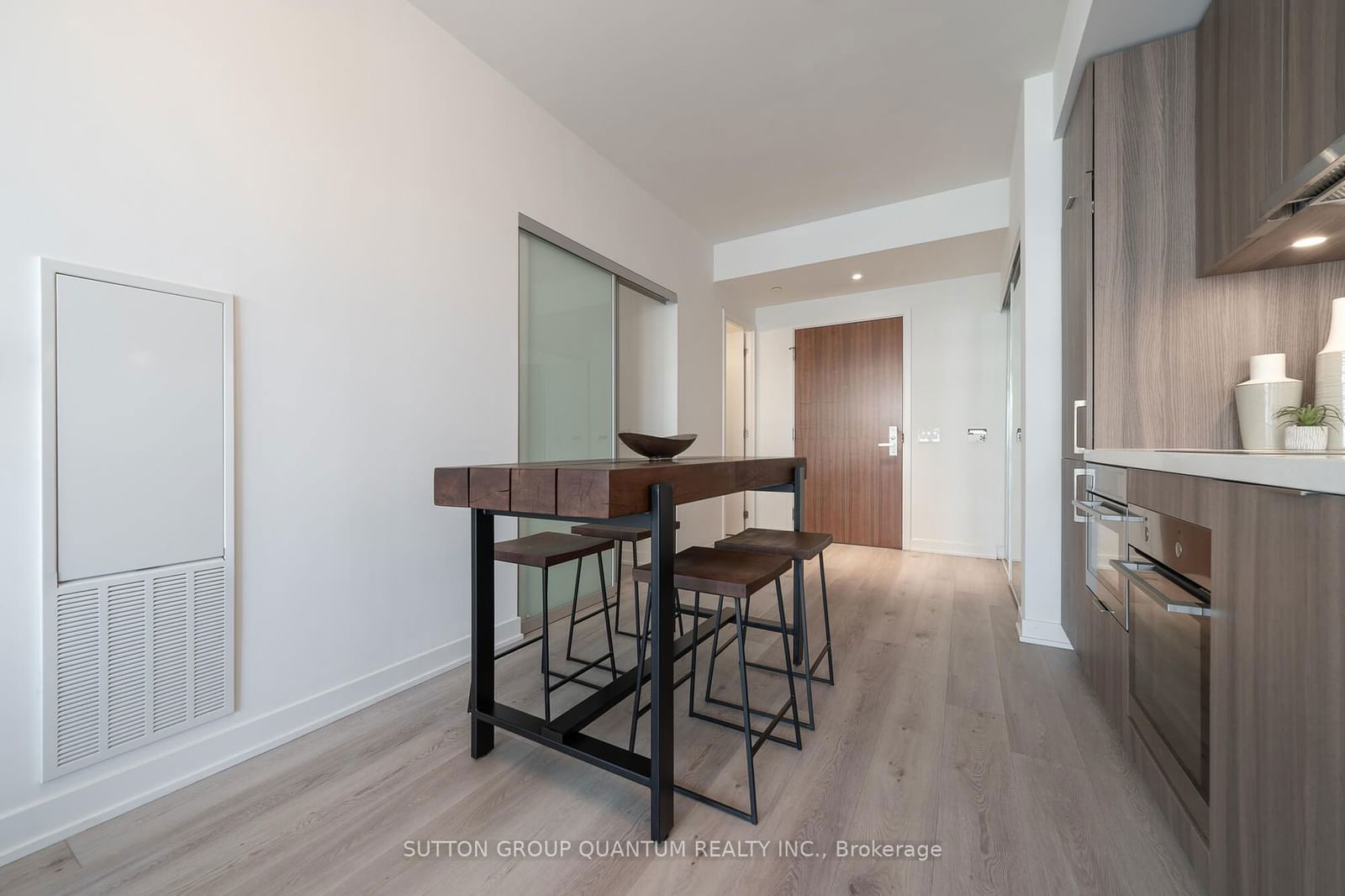 15 Queens Quay E, unit 217 for rent