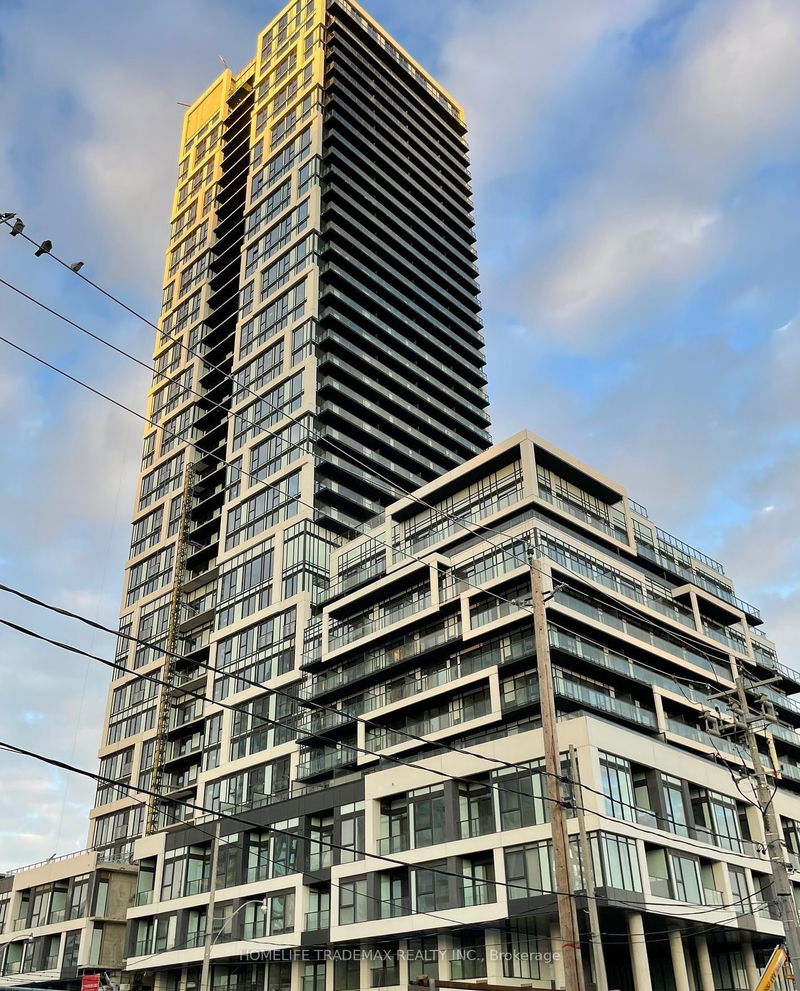 5 Defries St, unit 607 for rent