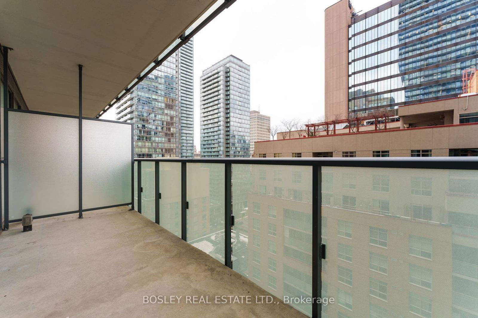 15 Grenville St, unit 1206 for sale