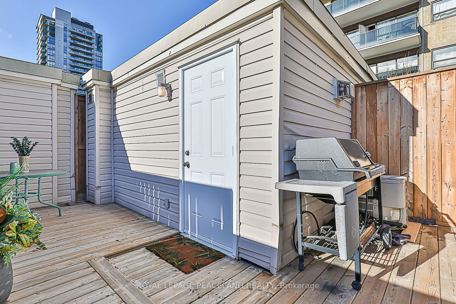 415 Jarvis St, unit 366 for sale