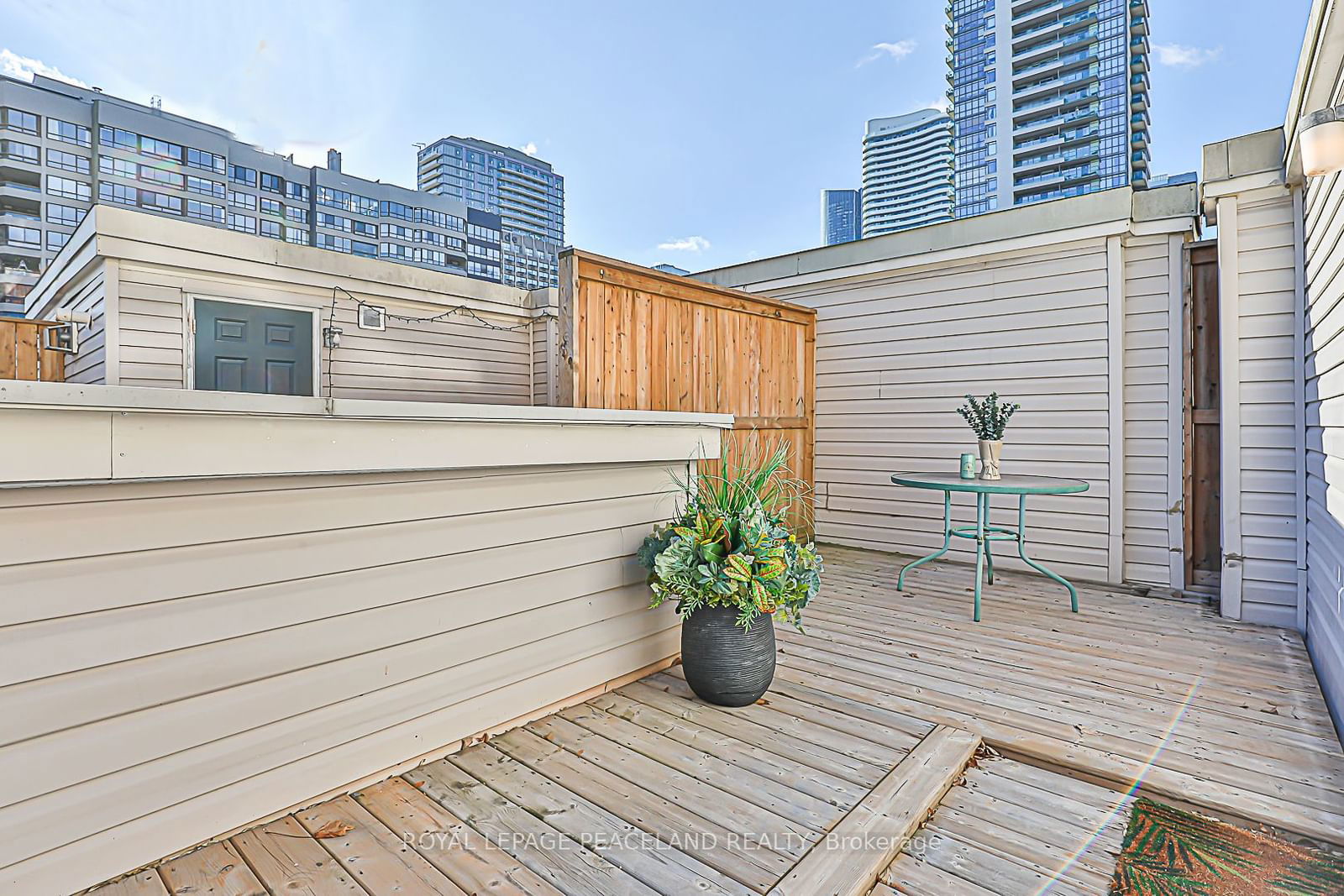 415 Jarvis St, unit 366 for sale