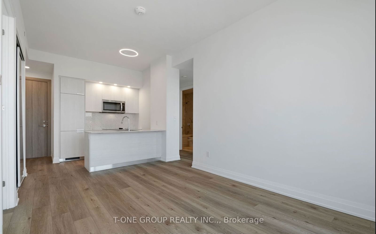 75 Canterbury Pl, unit Ph107 for rent