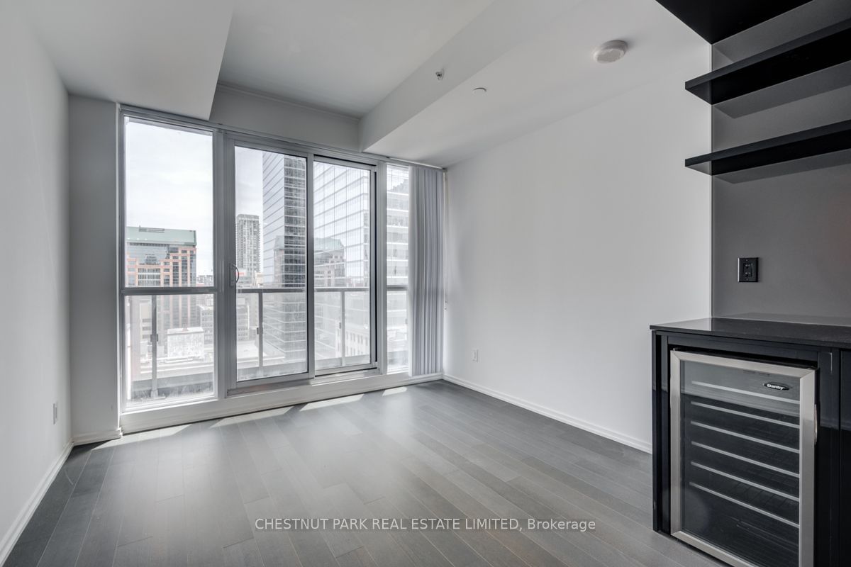 70 Temperance St, unit 1804 for rent