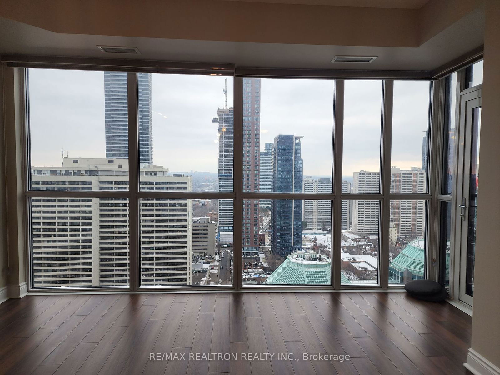 28 Ted Rogers Way, unit 2801 for rent