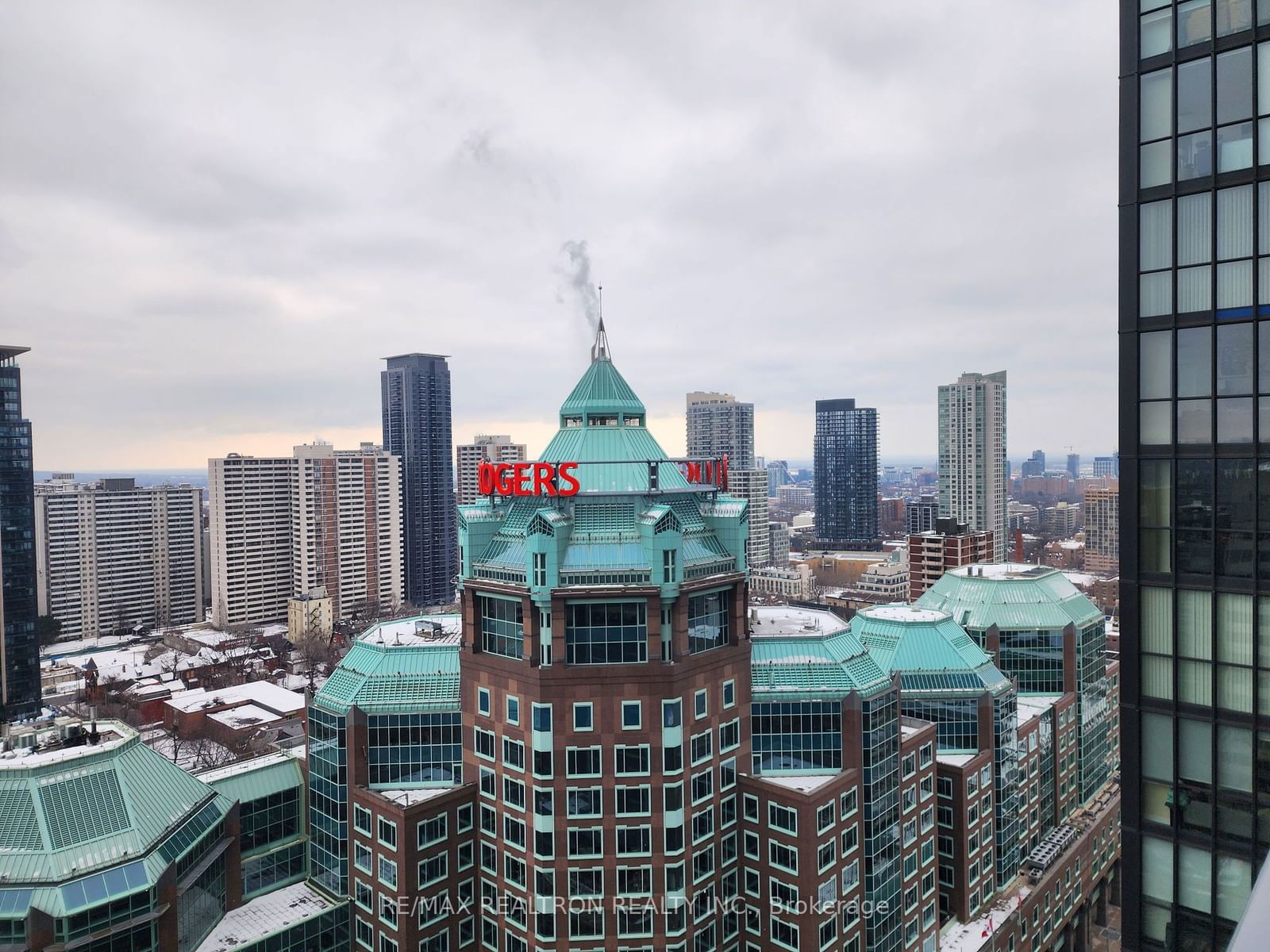 28 Ted Rogers Way, unit 2801 for rent