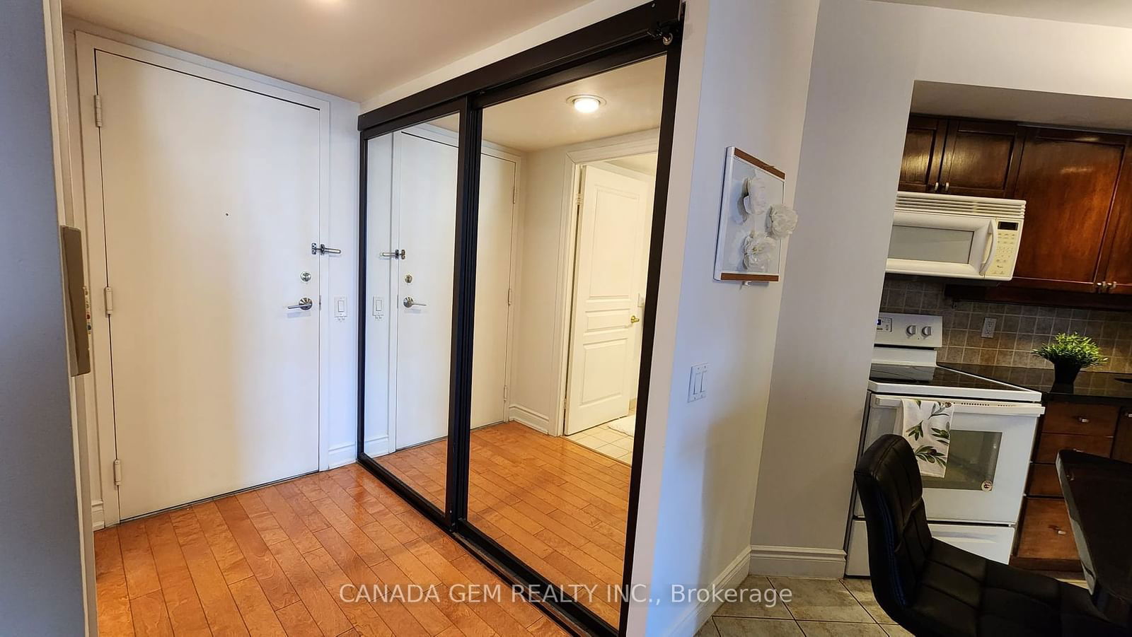 5 Northtown Way, unit 1410 for sale