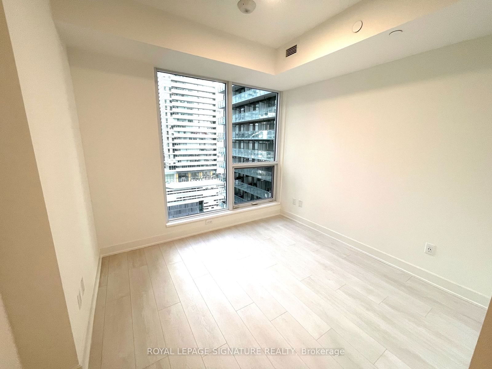 15 Mercer St, unit 1305 for rent