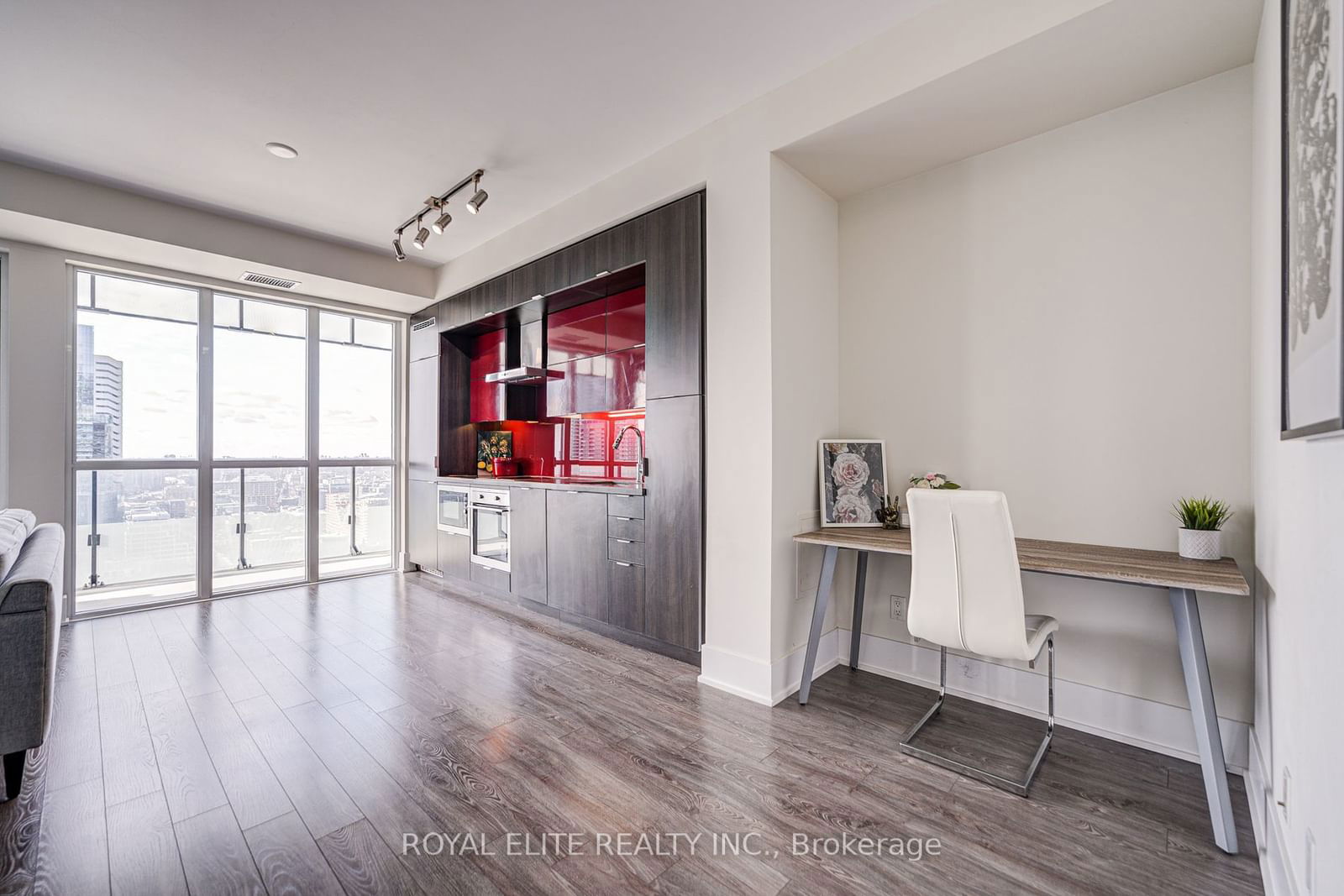 300 Front St W, unit 3403 for sale