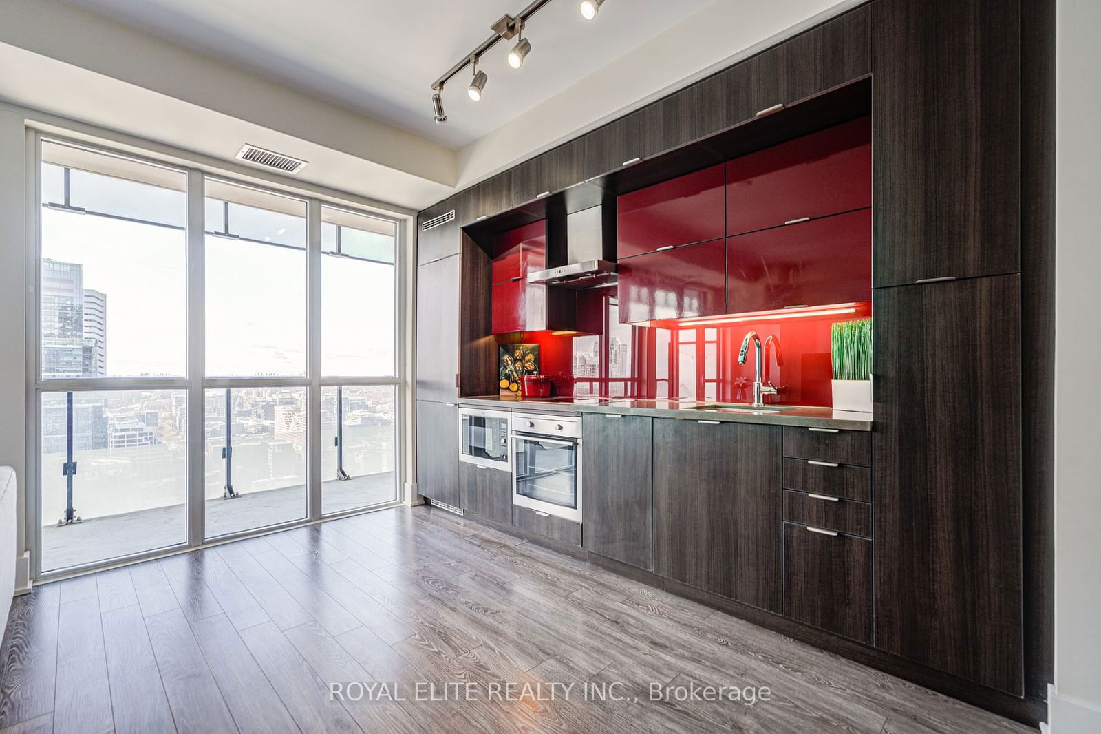 300 Front St W, unit 3403 for sale