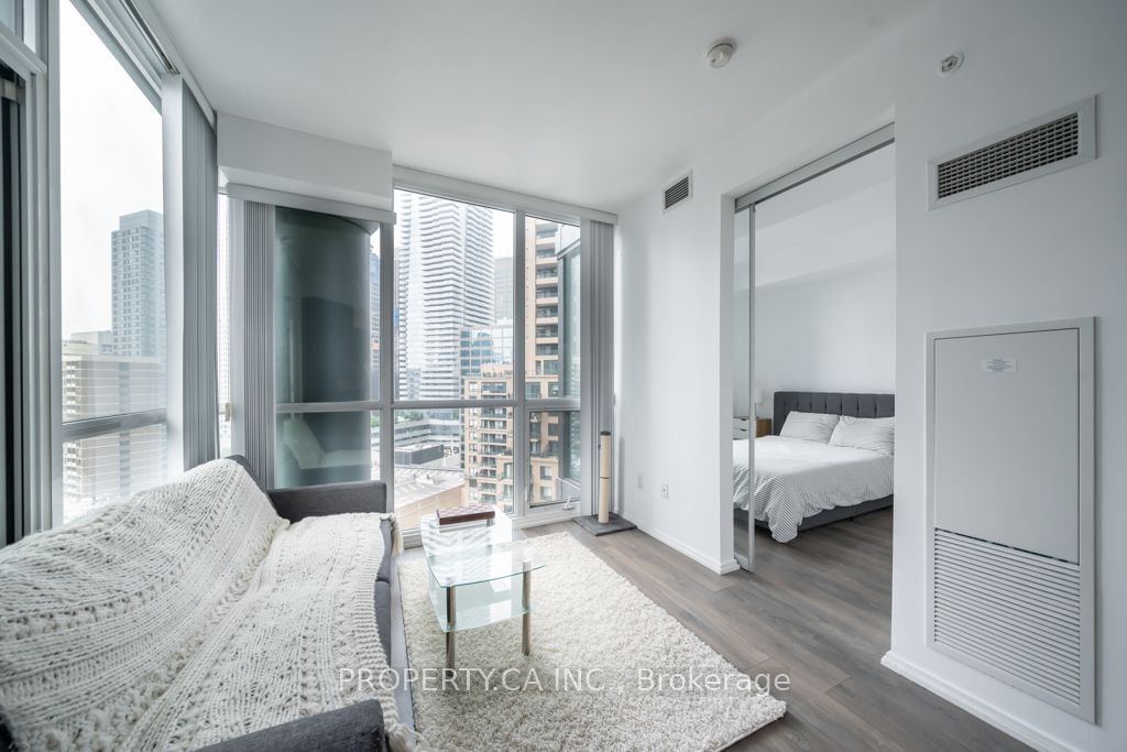 45 Charles St E, unit 1906 for rent