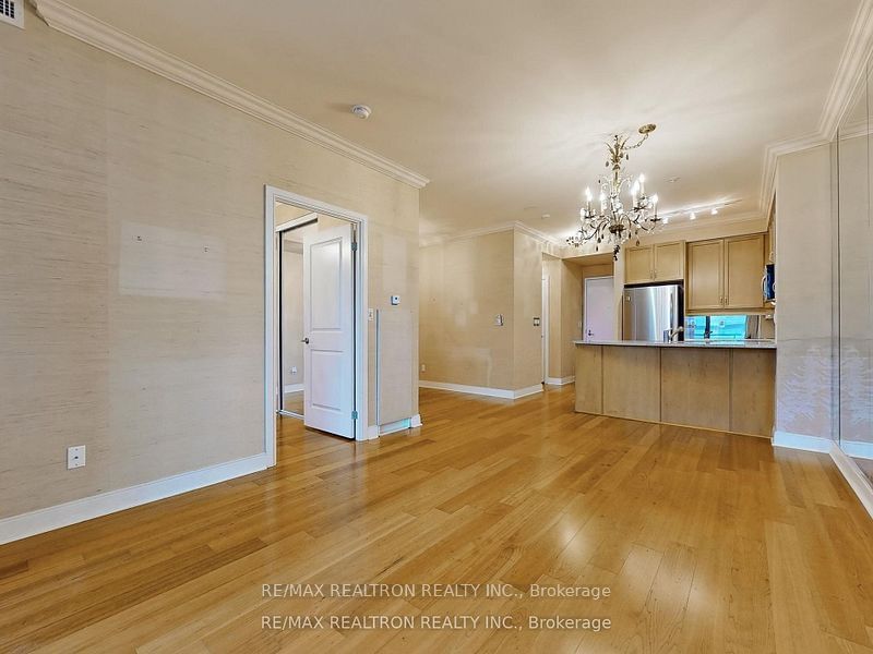 18 Yorkville Ave, unit 2504 for sale