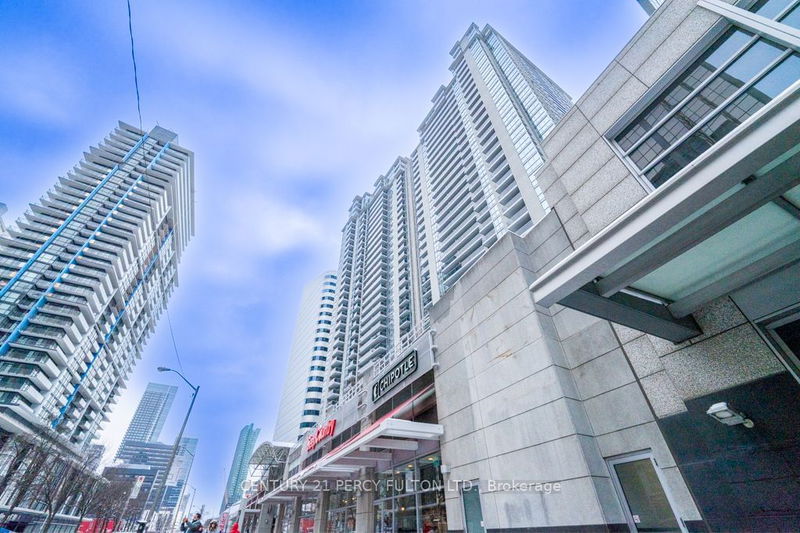 4968 Yonge St, unit 3203 for rent