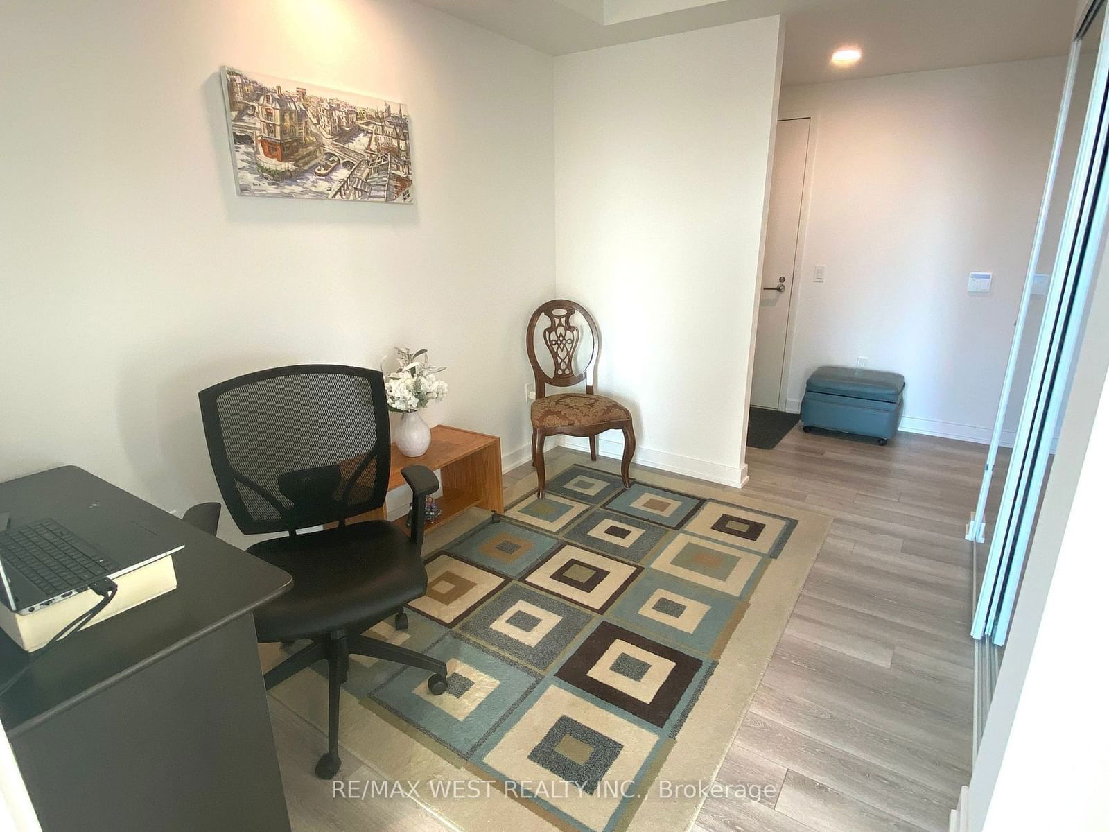 238 Simcoe St, unit 2908 for rent