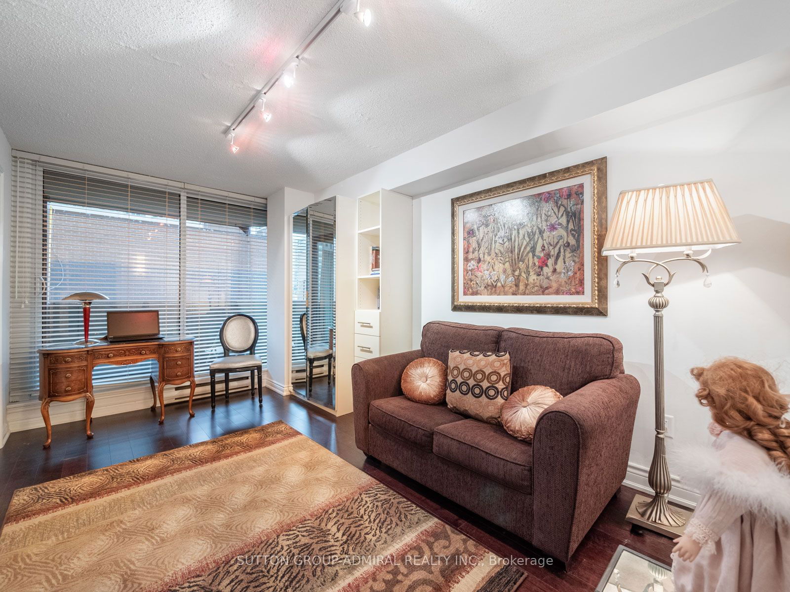 65 Spring Garden Ave, unit 210 for sale