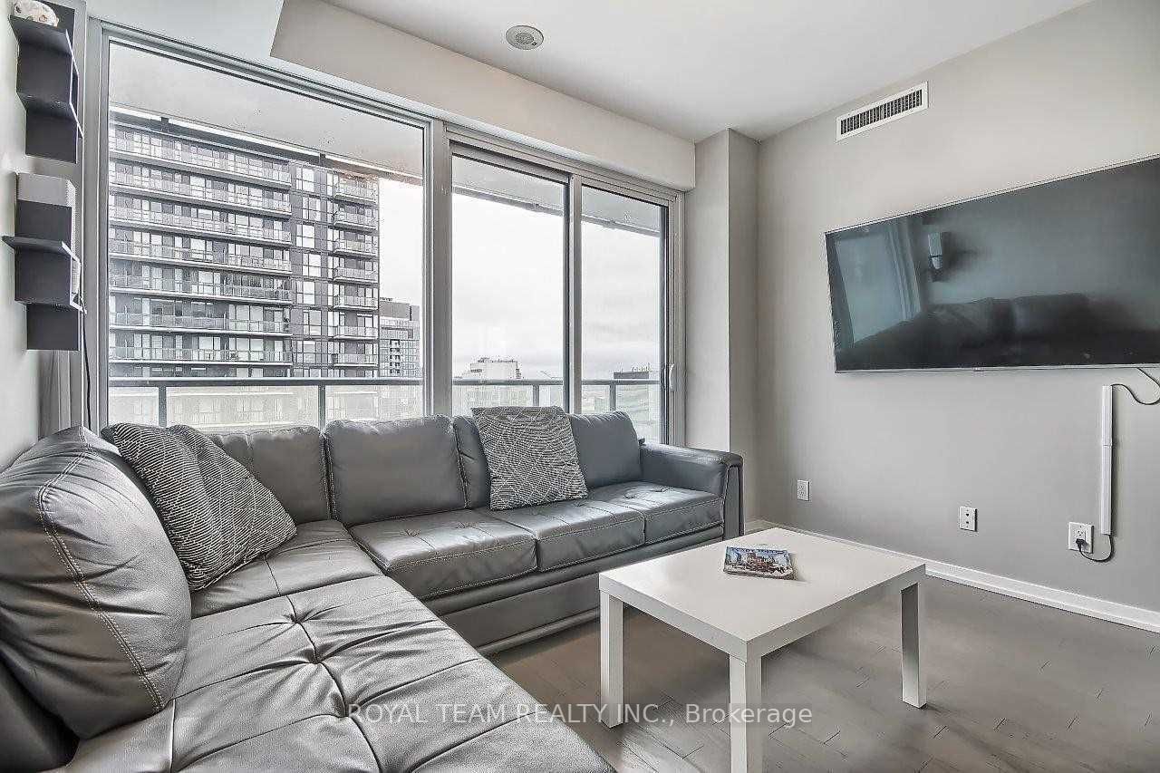 101 Peter St, unit 3608 for rent