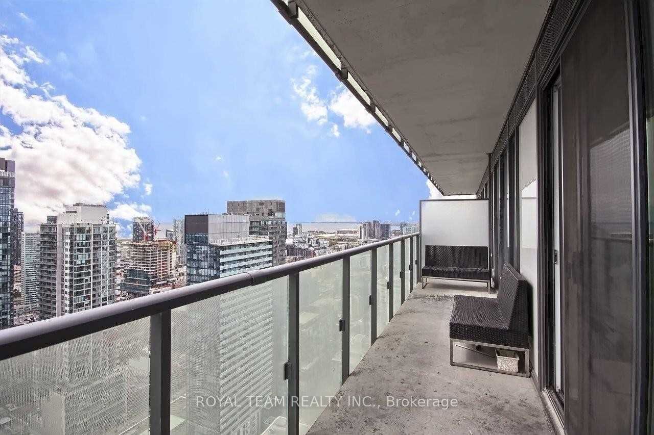 101 Peter St, unit 3608 for rent